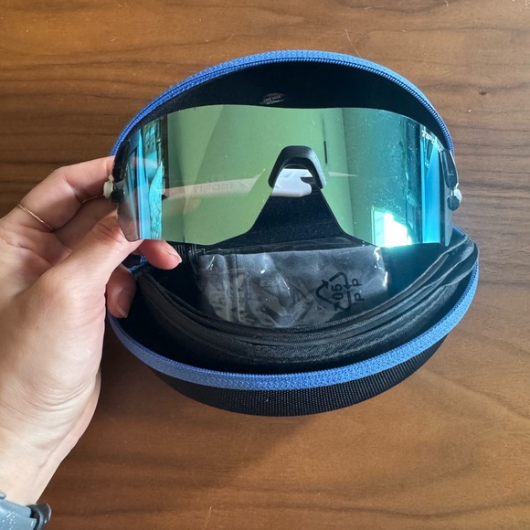 Tifosi Tisali Sunglasses - Picture 4 of 6